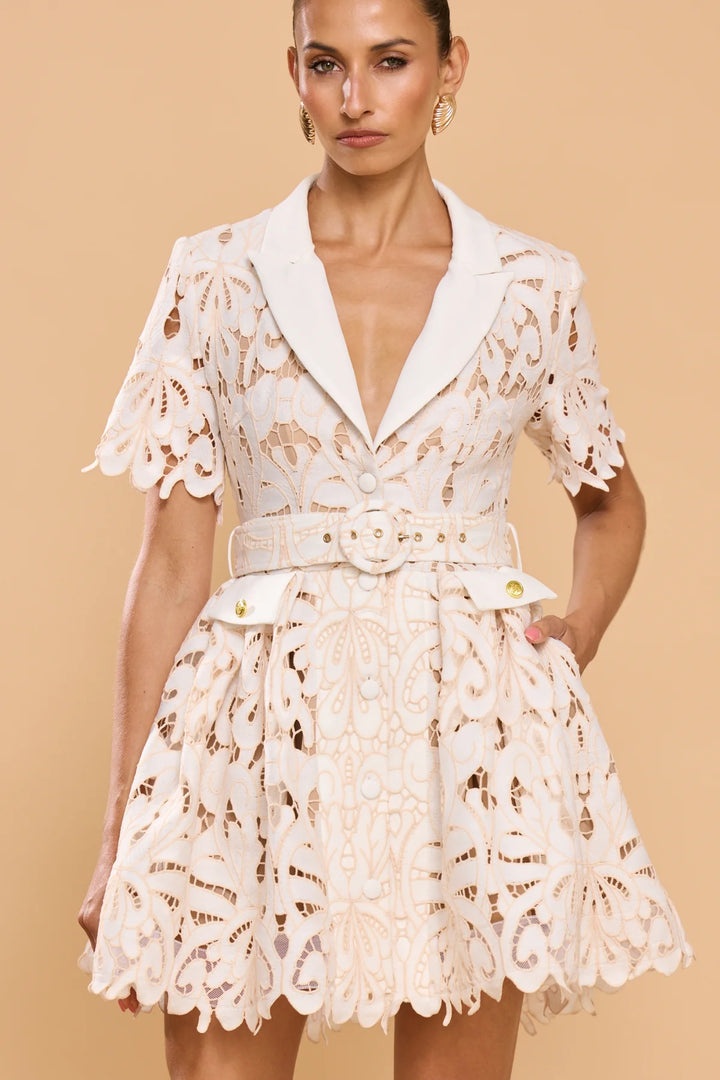 {EVENING WEAR} - Premium {FORMALS} - Shop now at {ALINA COLLECTIONS}
