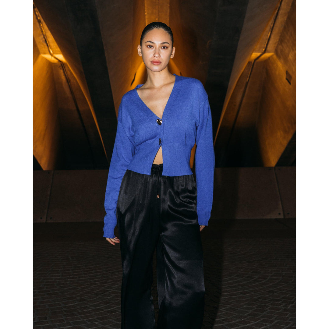 {EVENING WEAR} - Premium {FORMALS} - Shop now at {ALINA COLLECTIONS}