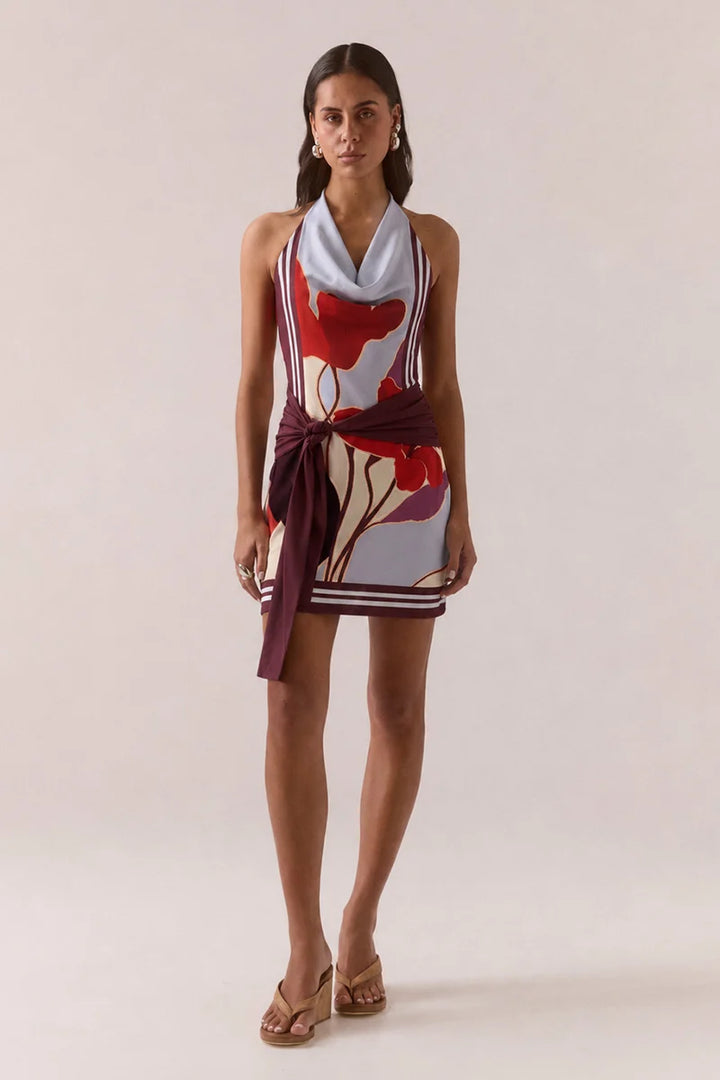 {EVENING WEAR} - Premium {FORMALS} - Shop now at {ALINA COLLECTIONS}