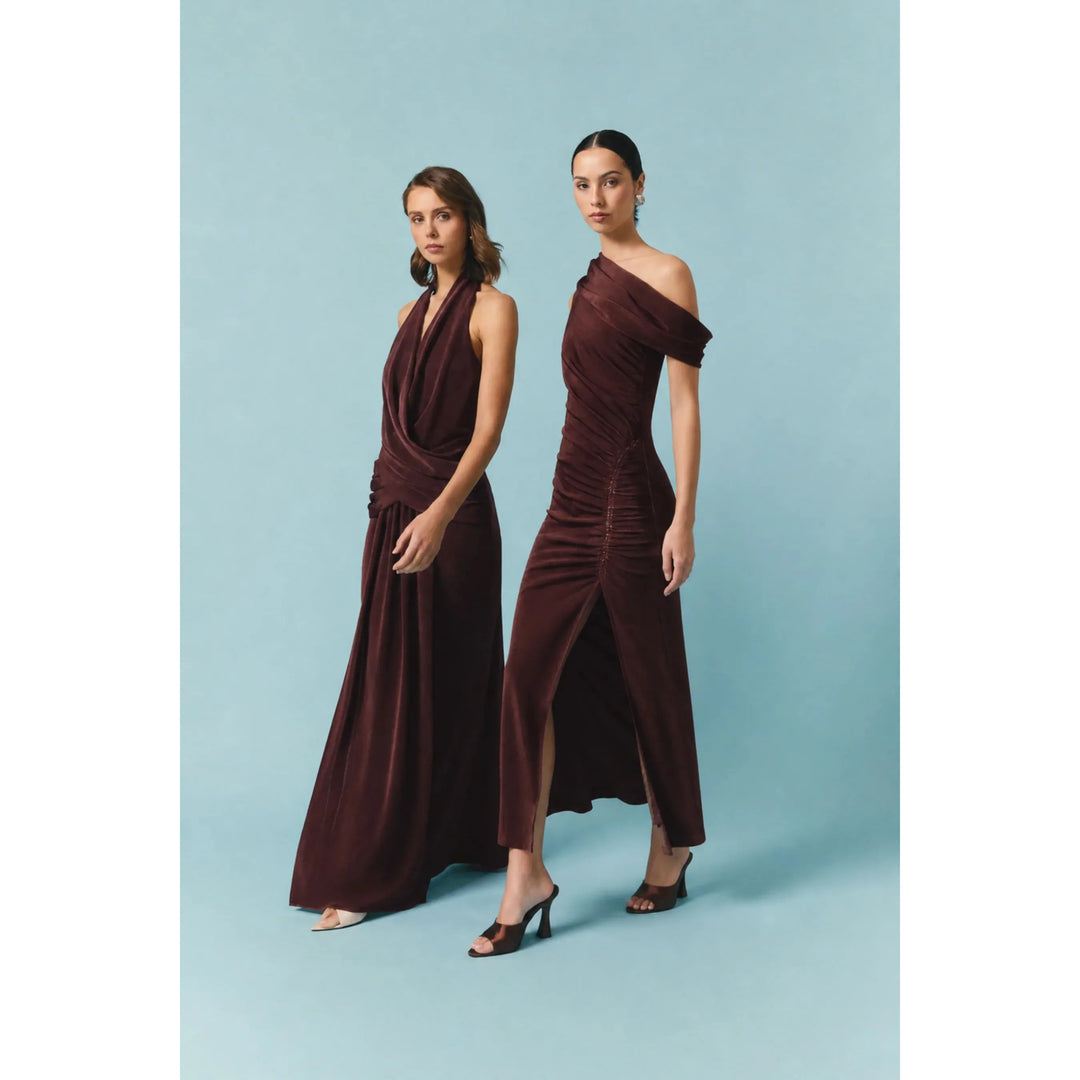 {EVENING WEAR} - Premium {FORMALS} - Shop now at {ALINA COLLECTIONS}