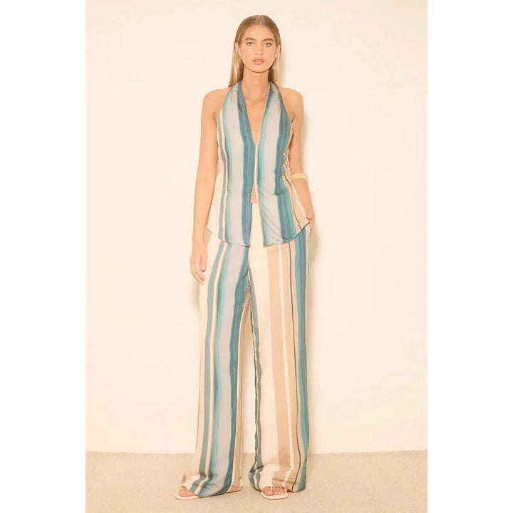 {EVENING WEAR} - Premium {FORMALS} - Shop now at {ALINA COLLECTIONS}