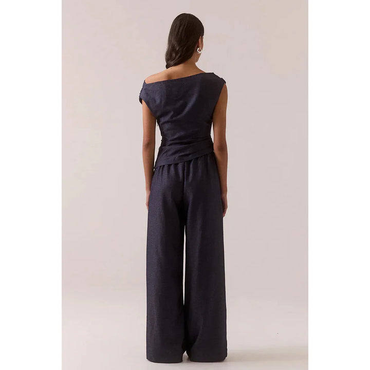 {EVENING WEAR} - Premium {FORMALS} - Shop now at {ALINA COLLECTIONS}