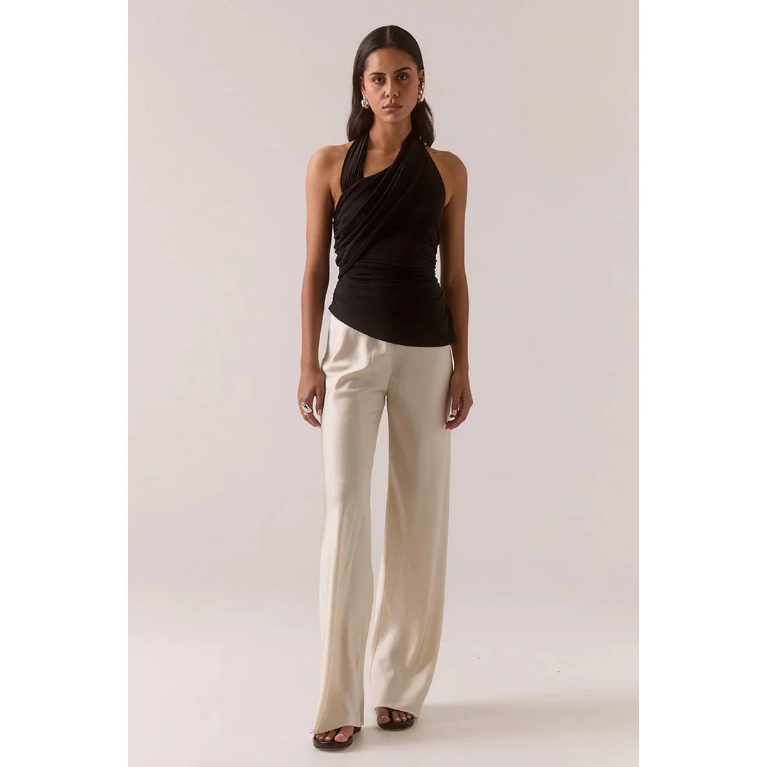 {EVENING WEAR} - Premium {FORMALS} - Shop now at {ALINA COLLECTIONS}