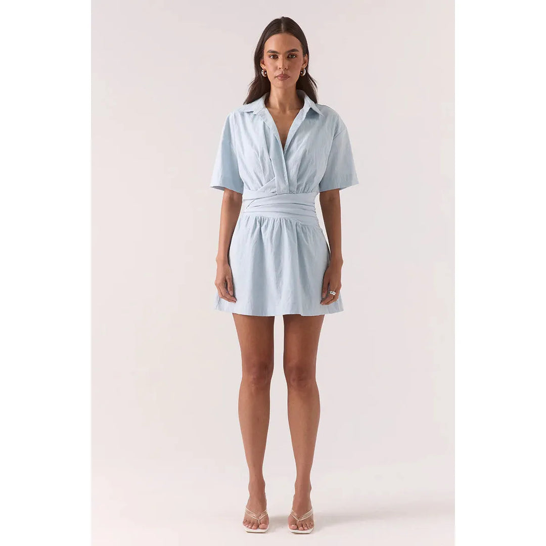 {EVENING WEAR} - Premium {FORMALS} - Shop now at {ALINA COLLECTIONS}