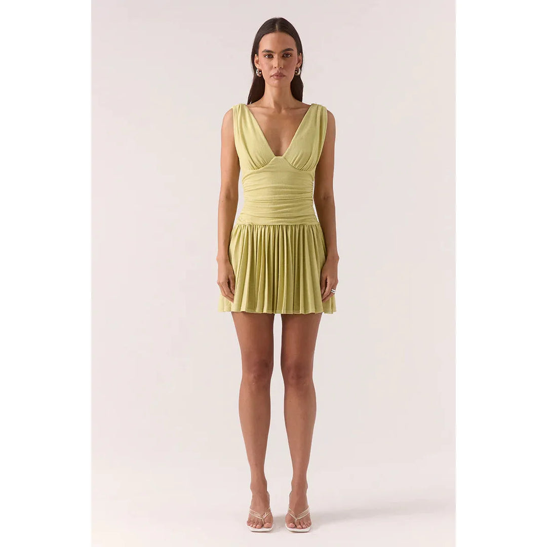 {EVENING WEAR} - Premium {FORMALS} - Shop now at {ALINA COLLECTIONS}