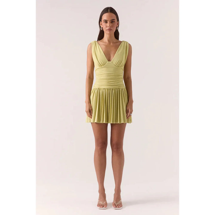 {EVENING WEAR} - Premium {FORMALS} - Shop now at {ALINA COLLECTIONS}