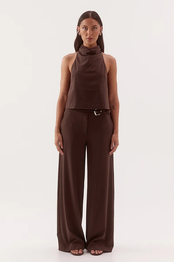 {EVENING WEAR} - Premium {FORMALS} - Shop now at {ALINA COLLECTIONS}