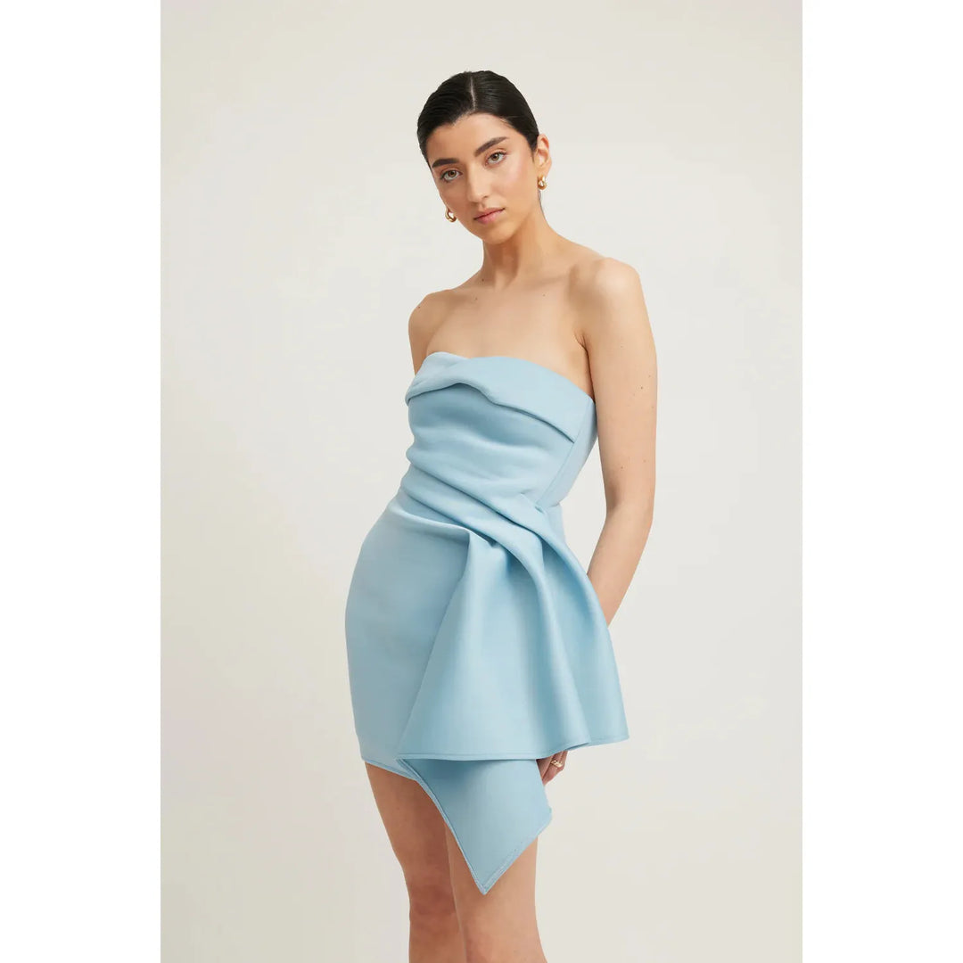 {EVENING WEAR} - Premium {FORMALS} - Shop now at {ALINA COLLECTIONS}