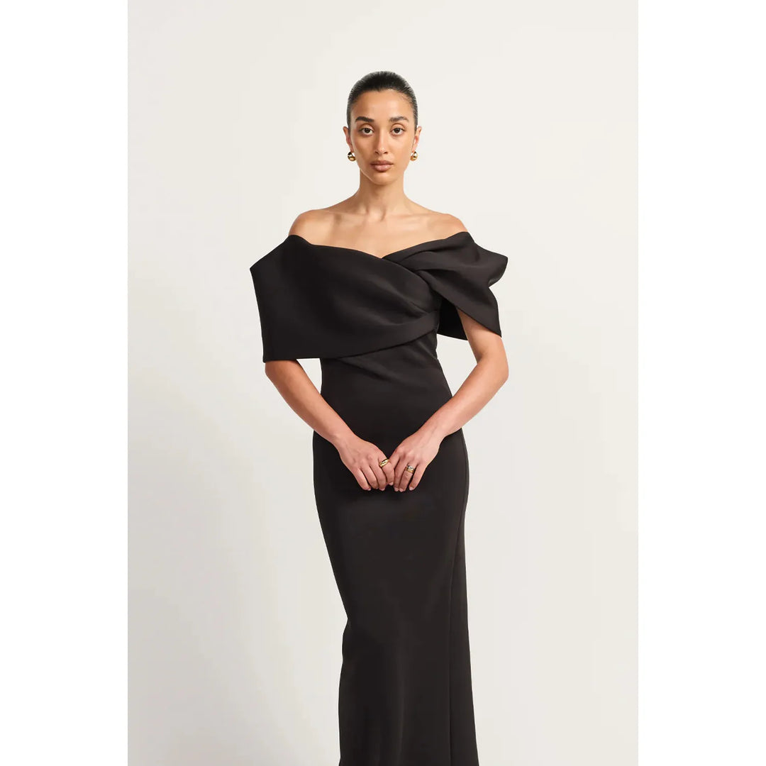 {EVENING WEAR} - Premium {FORMALS} - Shop now at {ALINA COLLECTIONS}