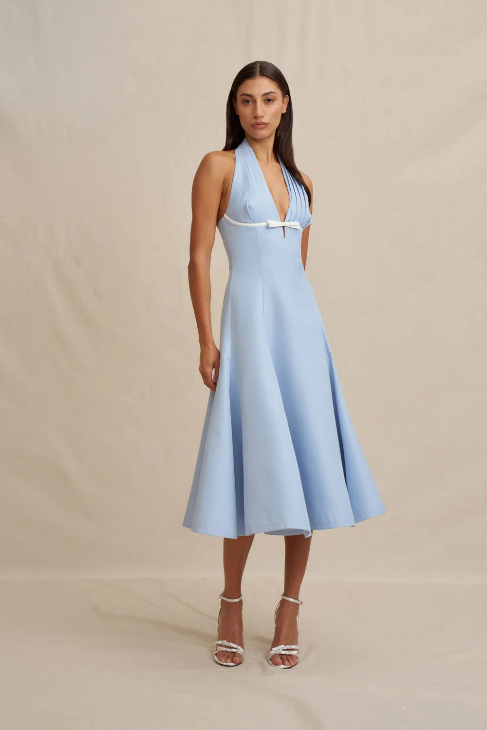 {EVENING WEAR} - Premium {FORMALS} - Shop now at {ALINA COLLECTIONS}