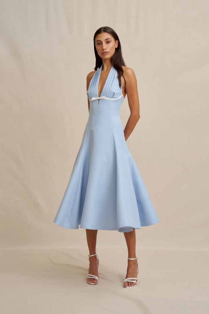 {EVENING WEAR} - Premium {FORMALS} - Shop now at {ALINA COLLECTIONS}