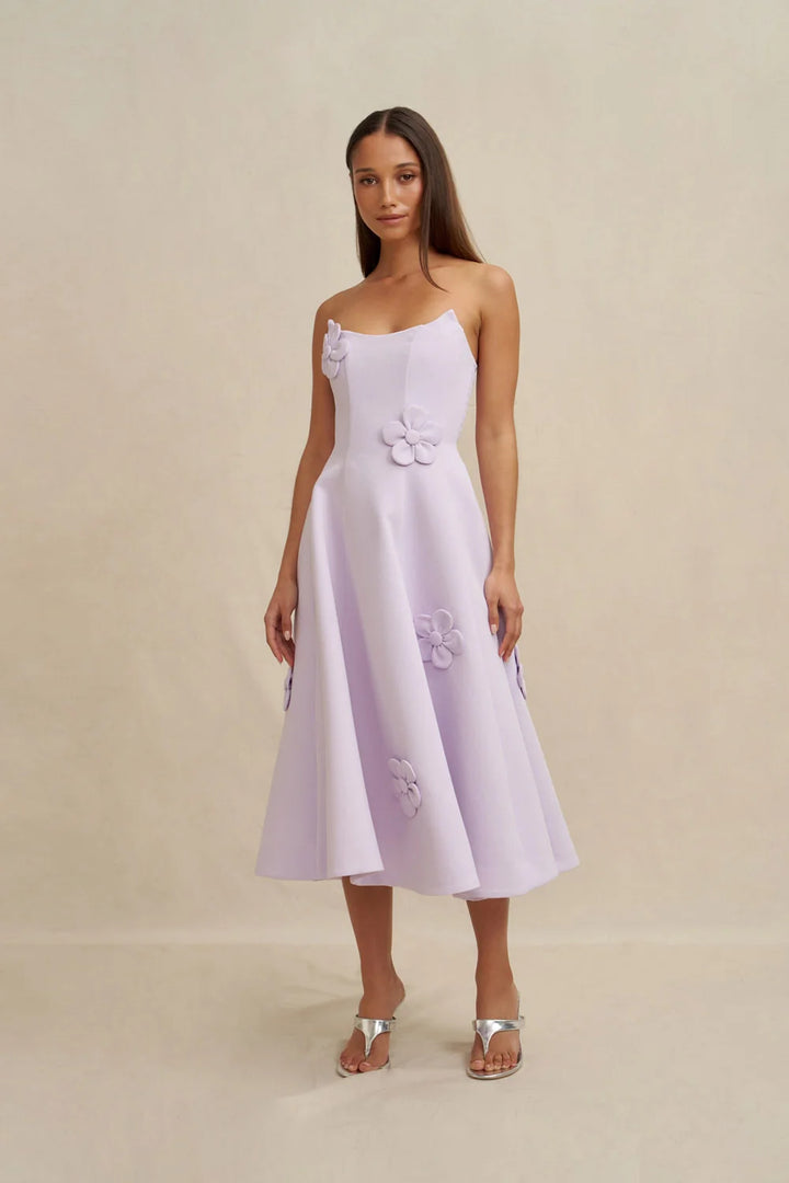 {EVENING WEAR} - Premium {FORMALS} - Shop now at {ALINA COLLECTIONS}
