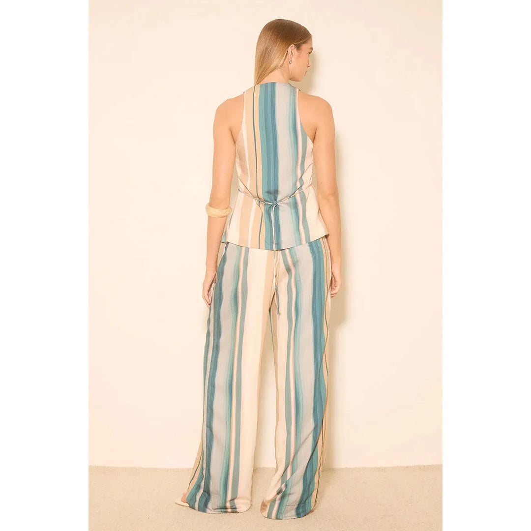 {EVENING WEAR} - Premium {FORMALS} - Shop now at {ALINA COLLECTIONS}