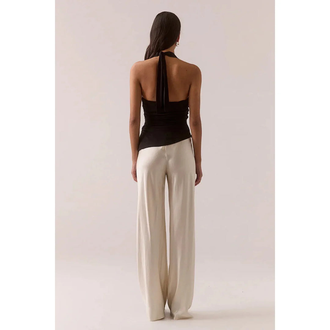 {EVENING WEAR} - Premium {FORMALS} - Shop now at {ALINA COLLECTIONS}