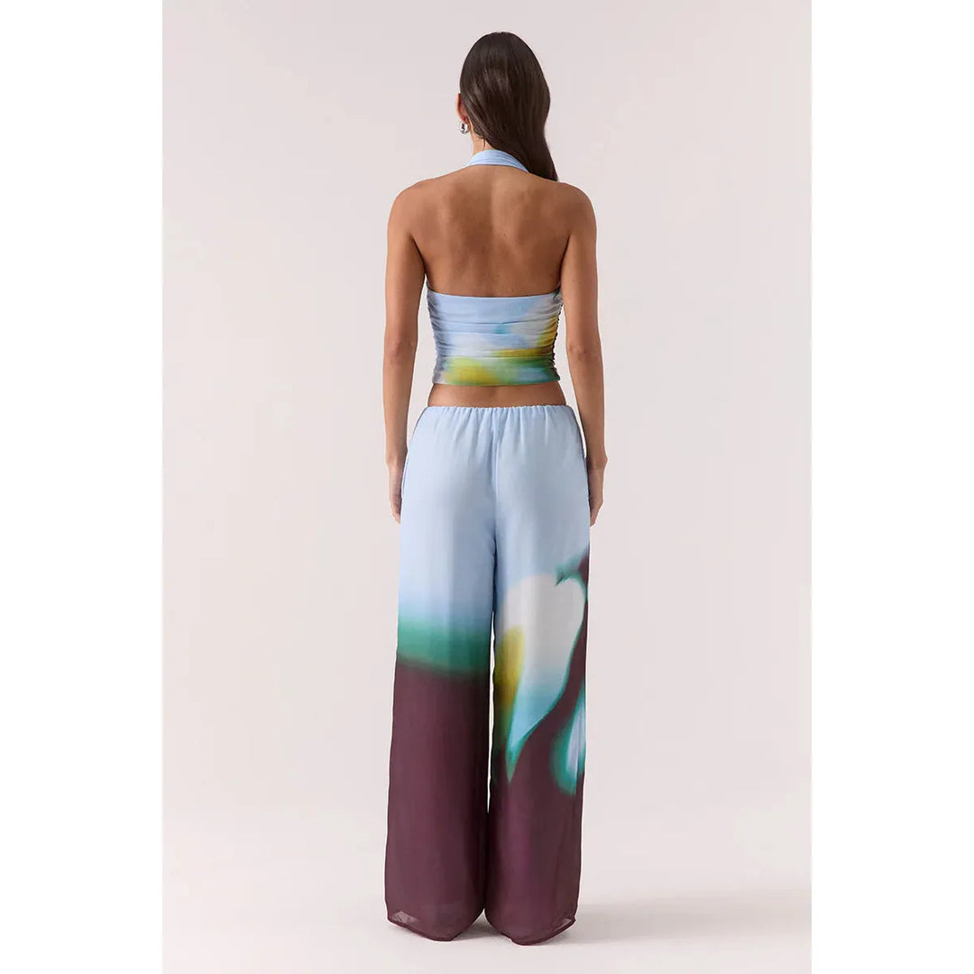 {EVENING WEAR} - Premium {FORMALS} - Shop now at {ALINA COLLECTIONS}