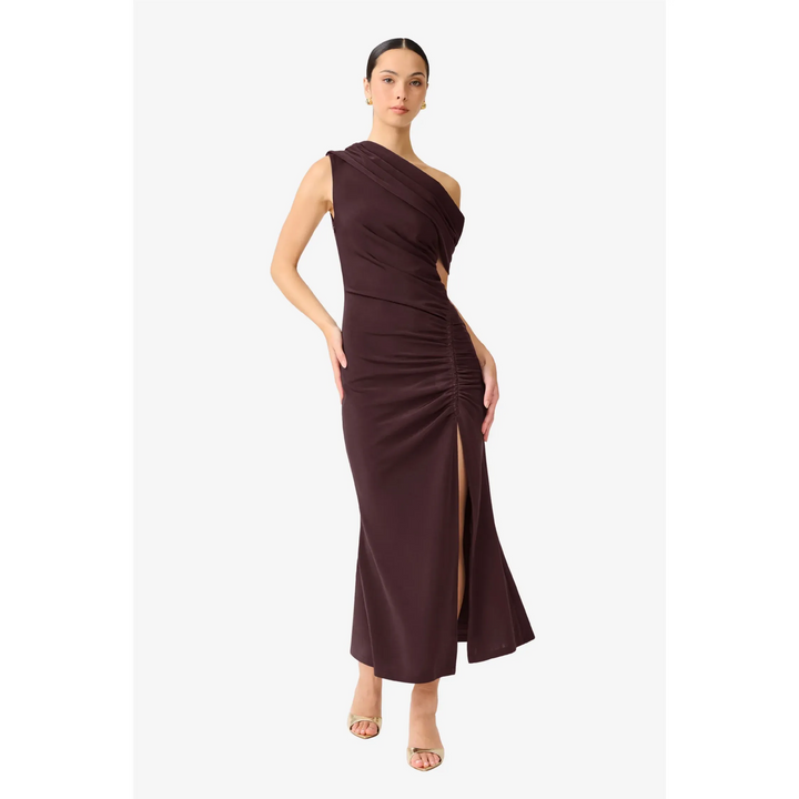 {EVENING WEAR} - Premium {FORMALS} - Shop now at {ALINA COLLECTIONS}