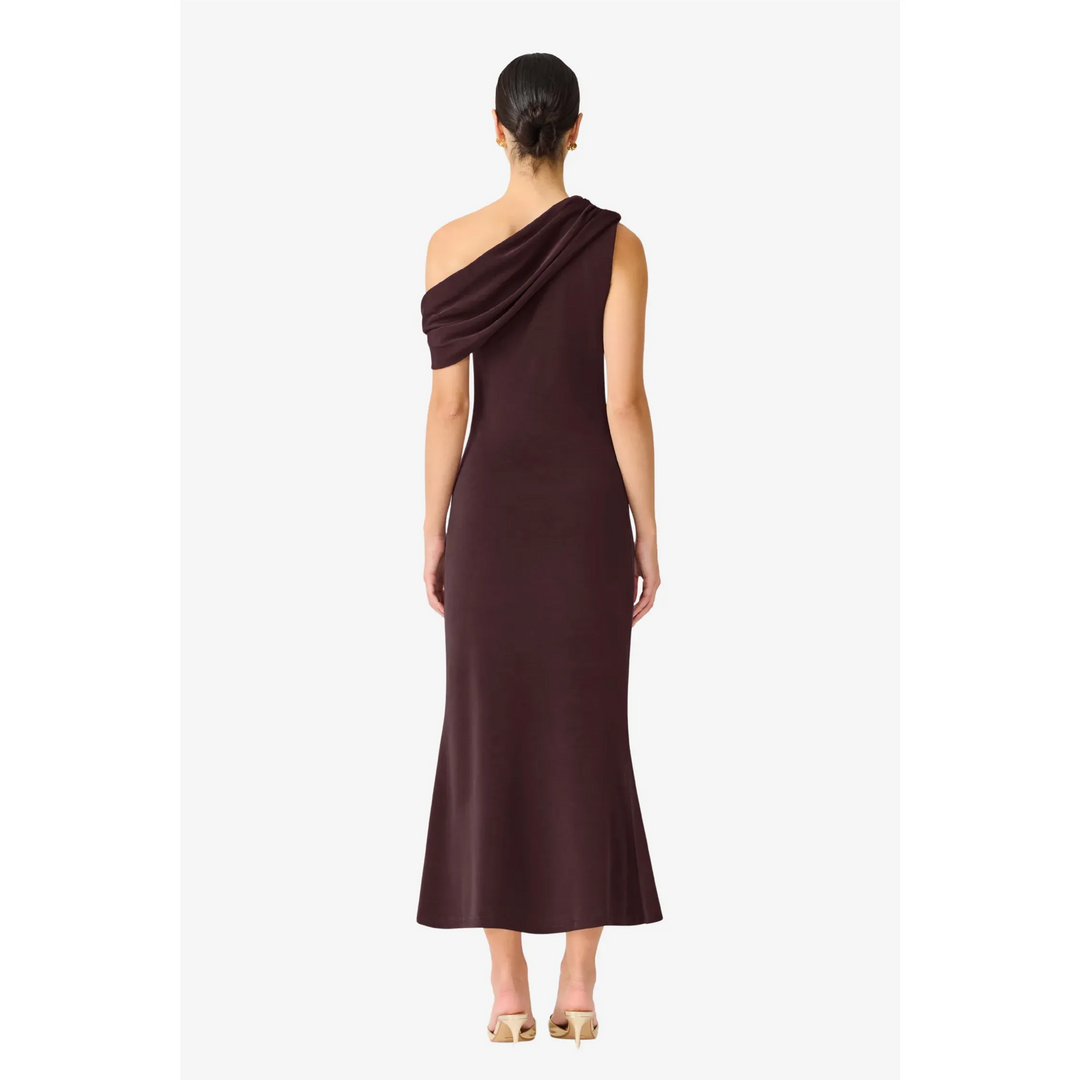 {EVENING WEAR} - Premium {FORMALS} - Shop now at {ALINA COLLECTIONS}