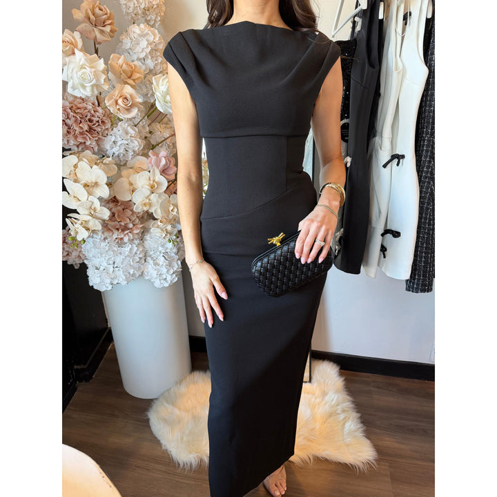 {EVENING WEAR} - Premium {FORMALS} - Shop now at {ALINA COLLECTIONS}