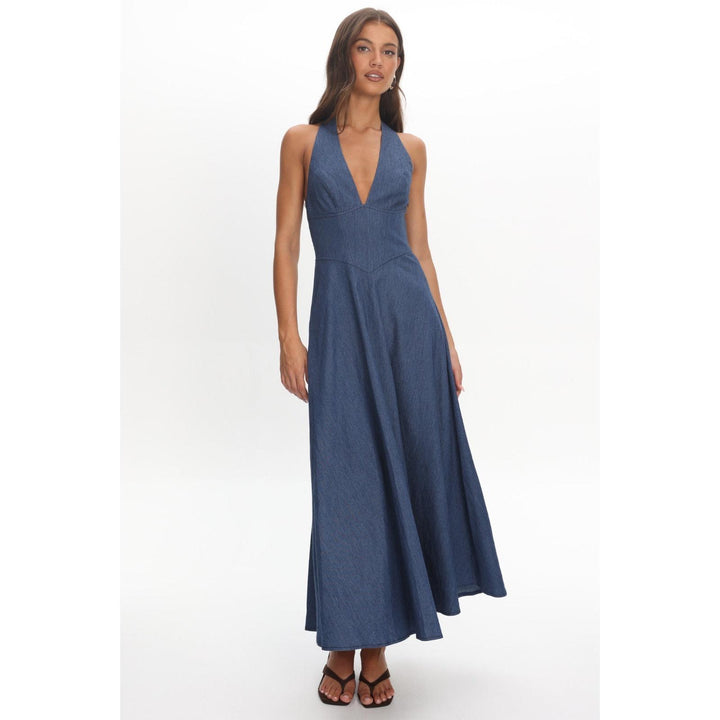 {EVENING WEAR} - Premium {FORMALS} - Shop now at {ALINA COLLECTIONS}