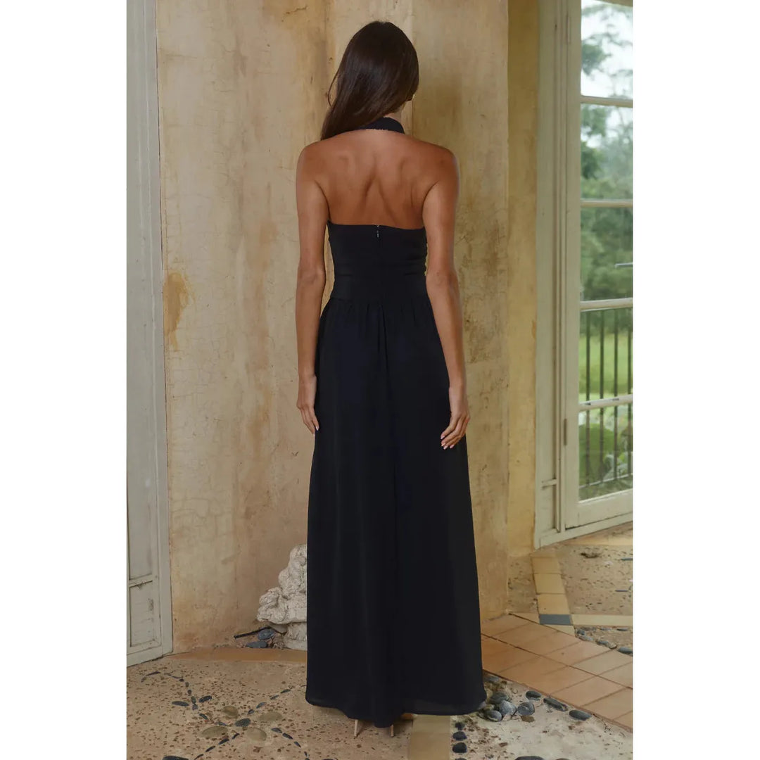 {EVENING WEAR} - Premium {FORMALS} - Shop now at {ALINA COLLECTIONS}
