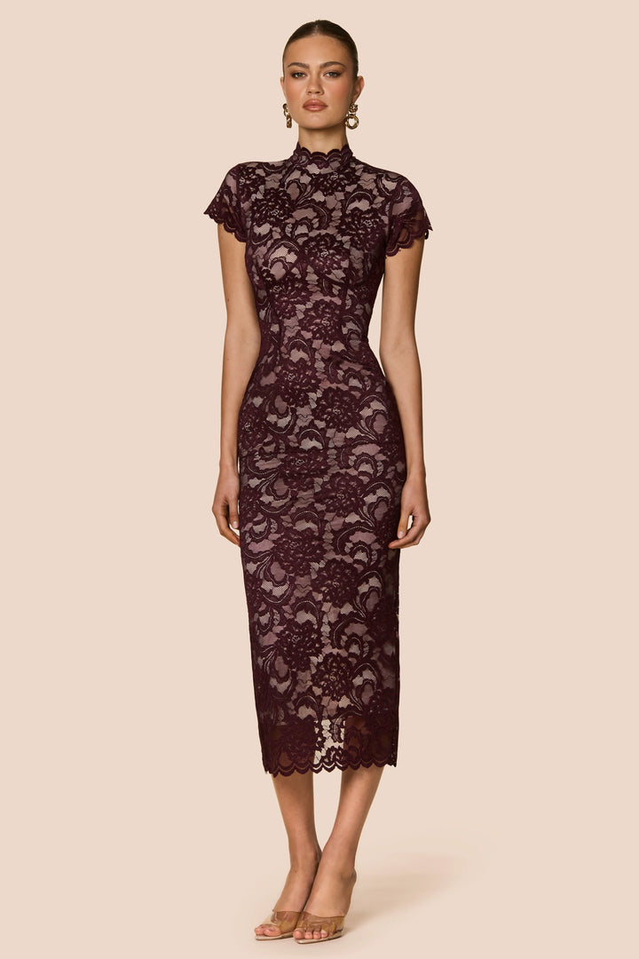 {EVENING WEAR} - Premium {FORMALS} - Shop now at {ALINA COLLECTIONS}