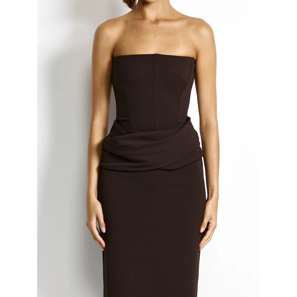 {EVENING WEAR} - Premium {FORMALS} - Shop now at {ALINA COLLECTIONS}