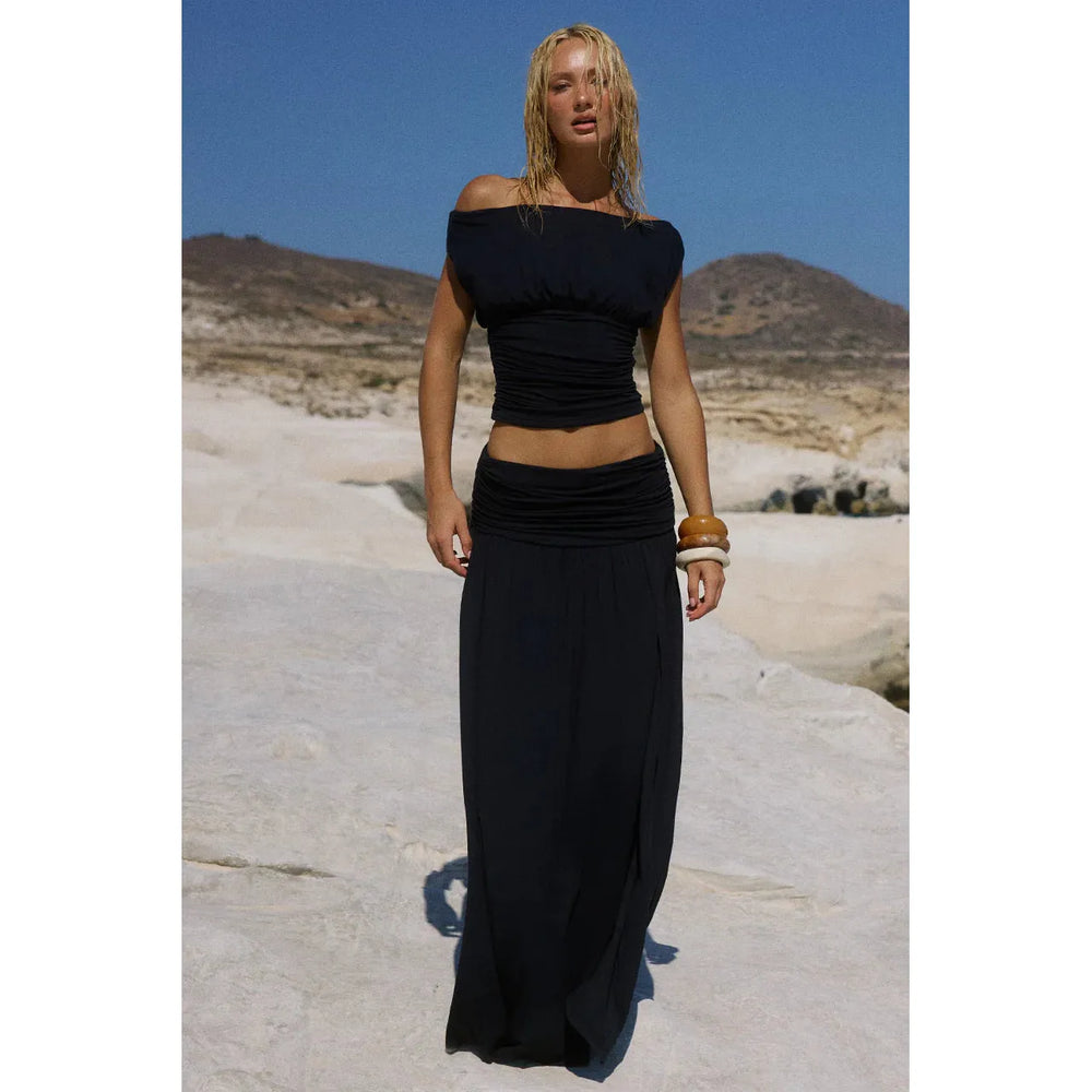 {EVENING WEAR} - Premium {FORMALS} - Shop now at {ALINA COLLECTIONS}