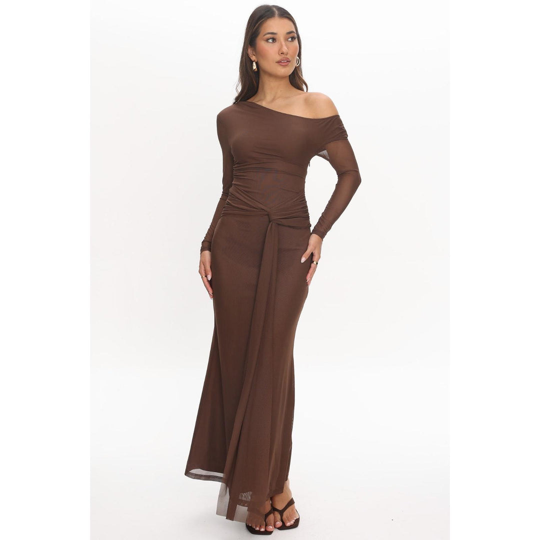 {EVENING WEAR} - Premium {FORMALS} - Shop now at {ALINA COLLECTIONS}