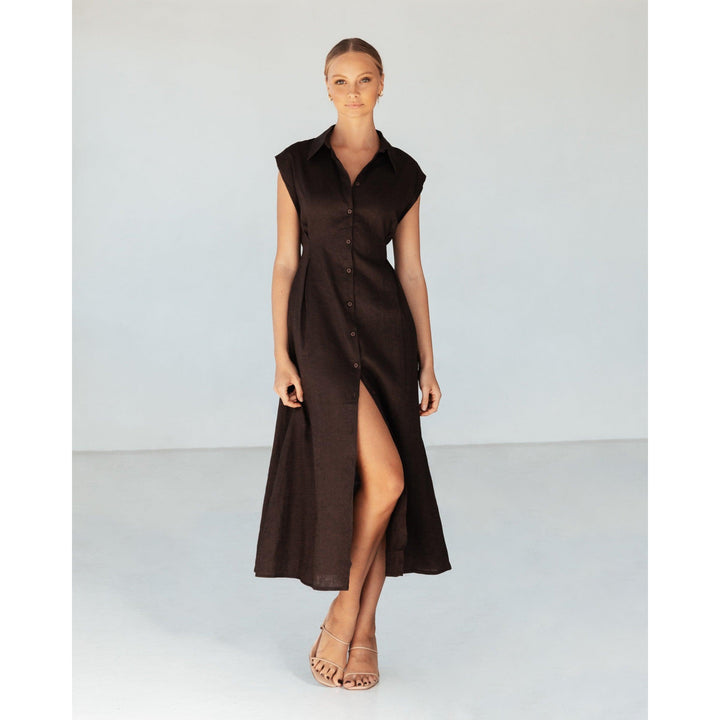 {EVENING WEAR} - Premium {FORMALS} - Shop now at {ALINA COLLECTIONS}