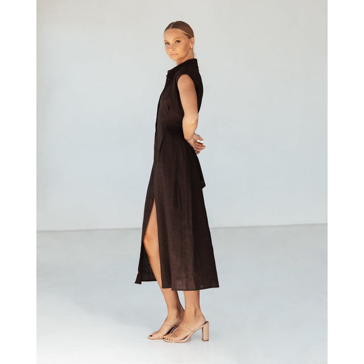 {EVENING WEAR} - Premium {FORMALS} - Shop now at {ALINA COLLECTIONS}
