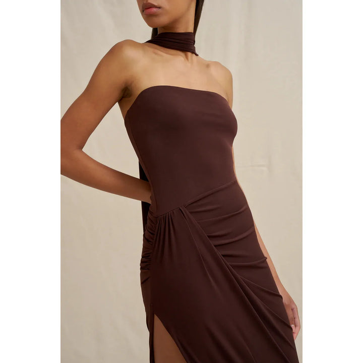 {EVENING WEAR} - Premium {FORMALS} - Shop now at {ALINA COLLECTIONS}