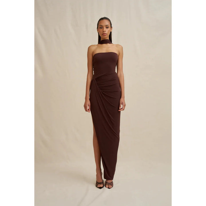 {EVENING WEAR} - Premium {FORMALS} - Shop now at {ALINA COLLECTIONS}