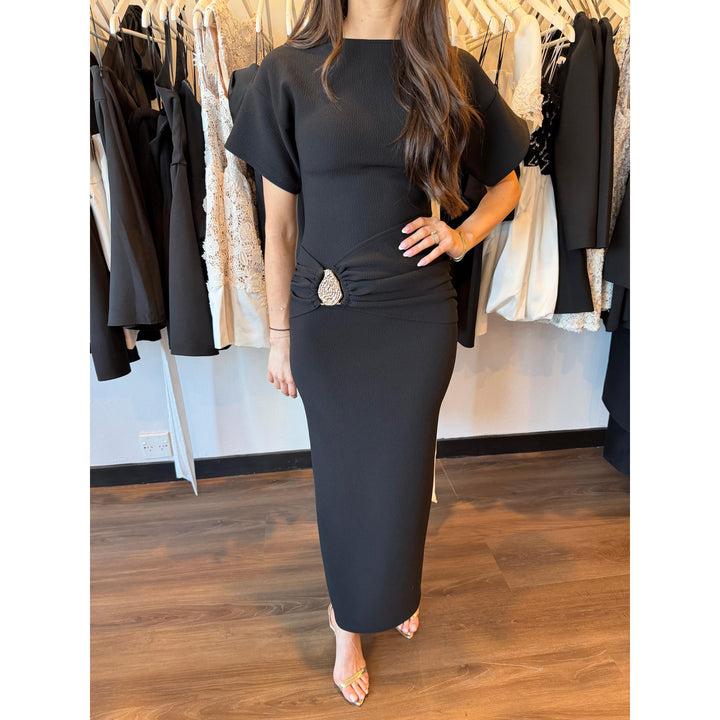 {EVENING WEAR} - Premium {FORMALS} - Shop now at {ALINA COLLECTIONS}