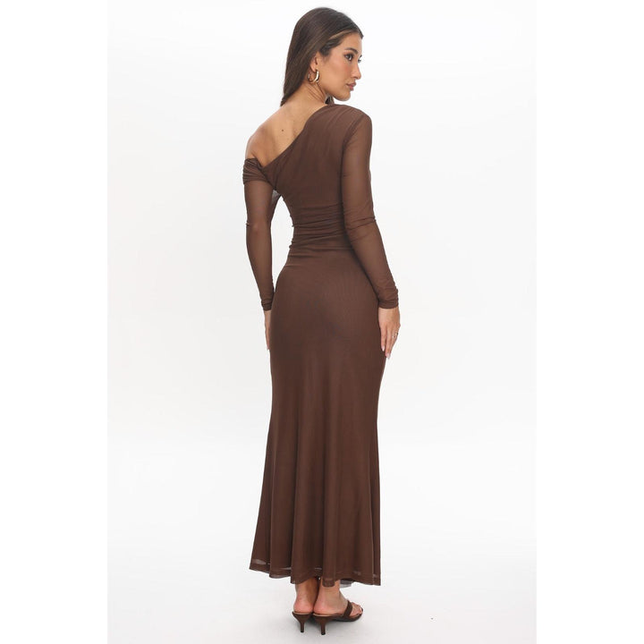 {EVENING WEAR} - Premium {FORMALS} - Shop now at {ALINA COLLECTIONS}