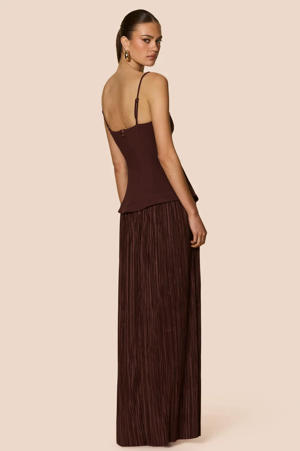 {EVENING WEAR} - Premium {FORMALS} - Shop now at {ALINA COLLECTIONS}