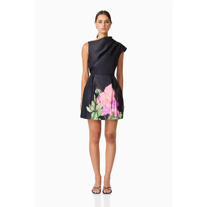 {EVENING WEAR} - Premium {FORMALS} - Shop now at {ALINA COLLECTIONS}