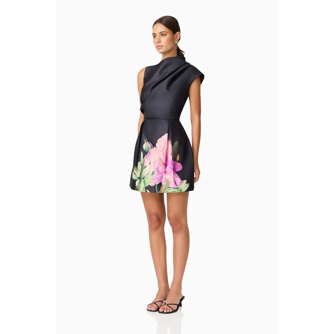{EVENING WEAR} - Premium {FORMALS} - Shop now at {ALINA COLLECTIONS}