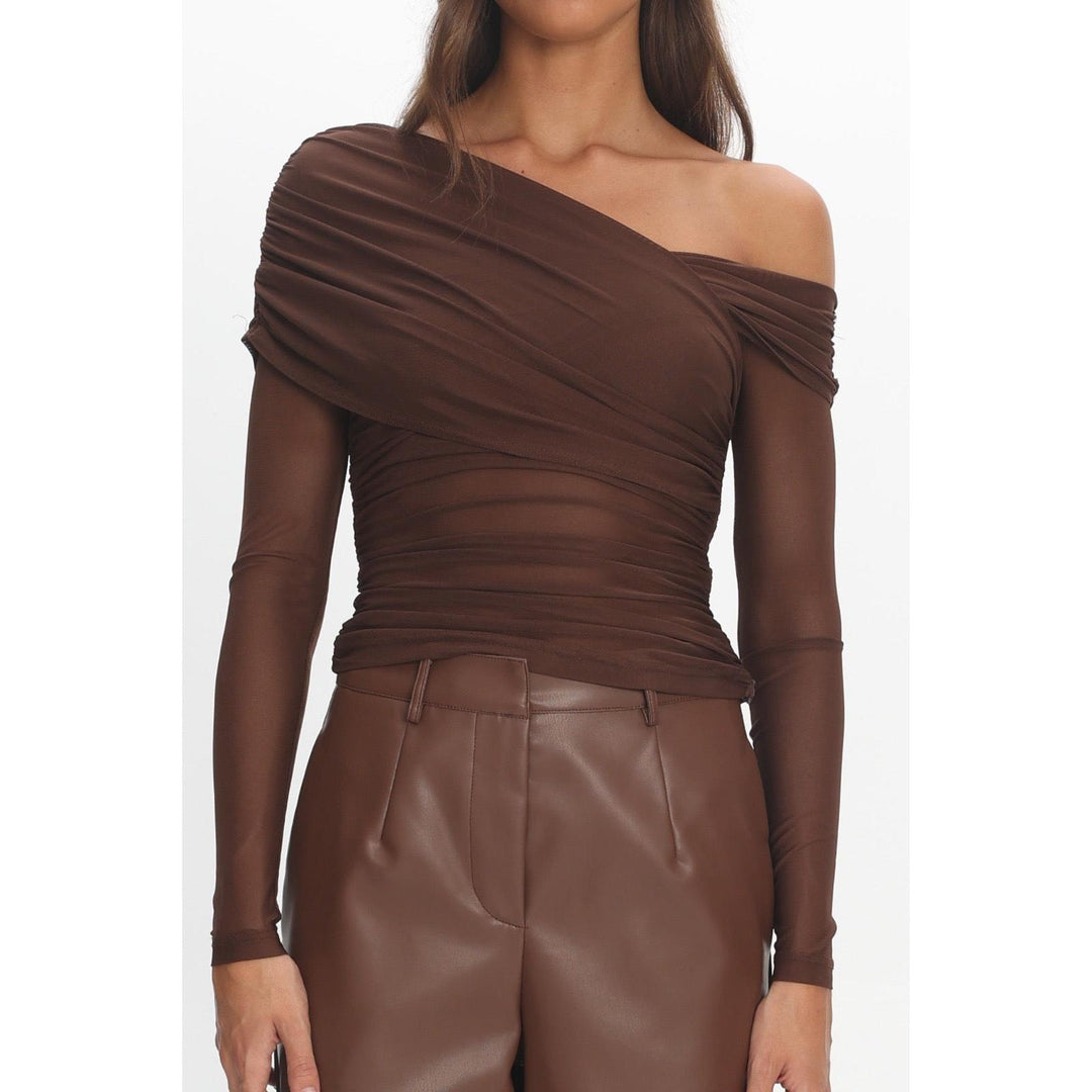 {EVENING WEAR} - Premium {FORMALS} - Shop now at {ALINA COLLECTIONS}