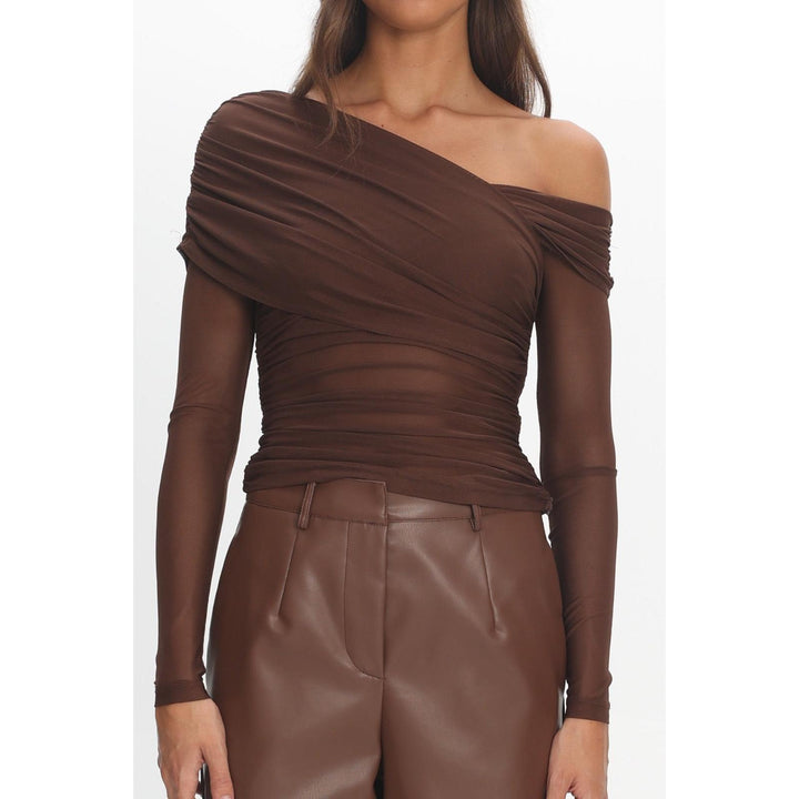 {EVENING WEAR} - Premium {FORMALS} - Shop now at {ALINA COLLECTIONS}
