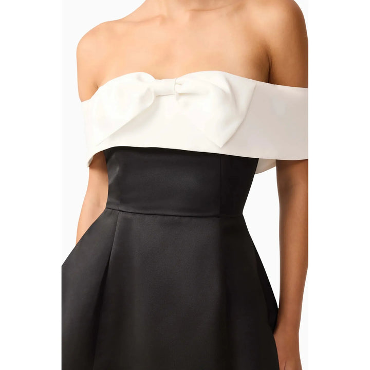 {EVENING WEAR} - Premium {FORMALS} - Shop now at {ALINA COLLECTIONS}