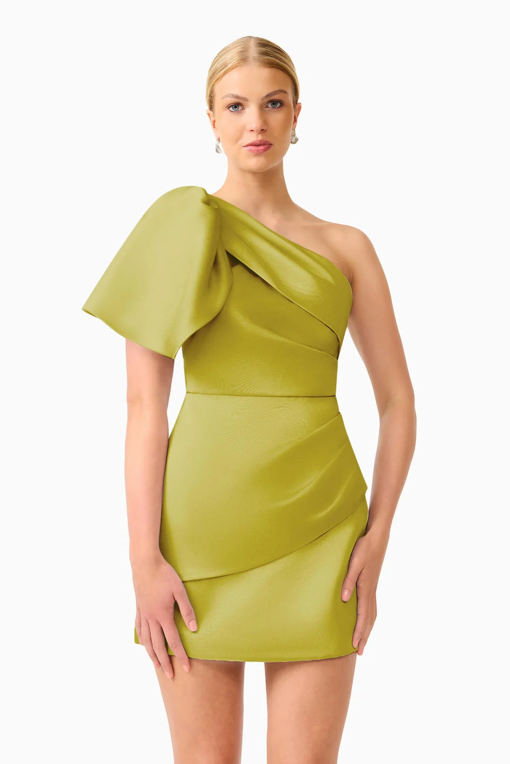 {EVENING WEAR} - Premium {FORMALS} - Shop now at {ALINA COLLECTIONS}