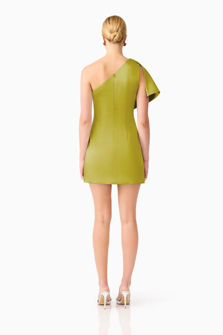 {EVENING WEAR} - Premium {FORMALS} - Shop now at {ALINA COLLECTIONS}