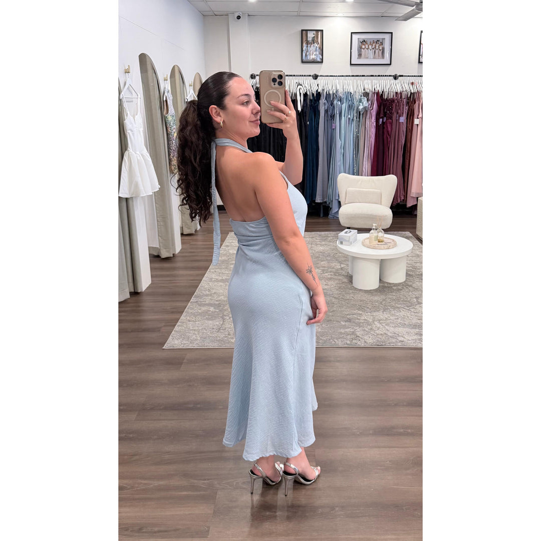 {EVENING WEAR} - Premium {FORMALS} - Shop now at {ALINA COLLECTIONS}