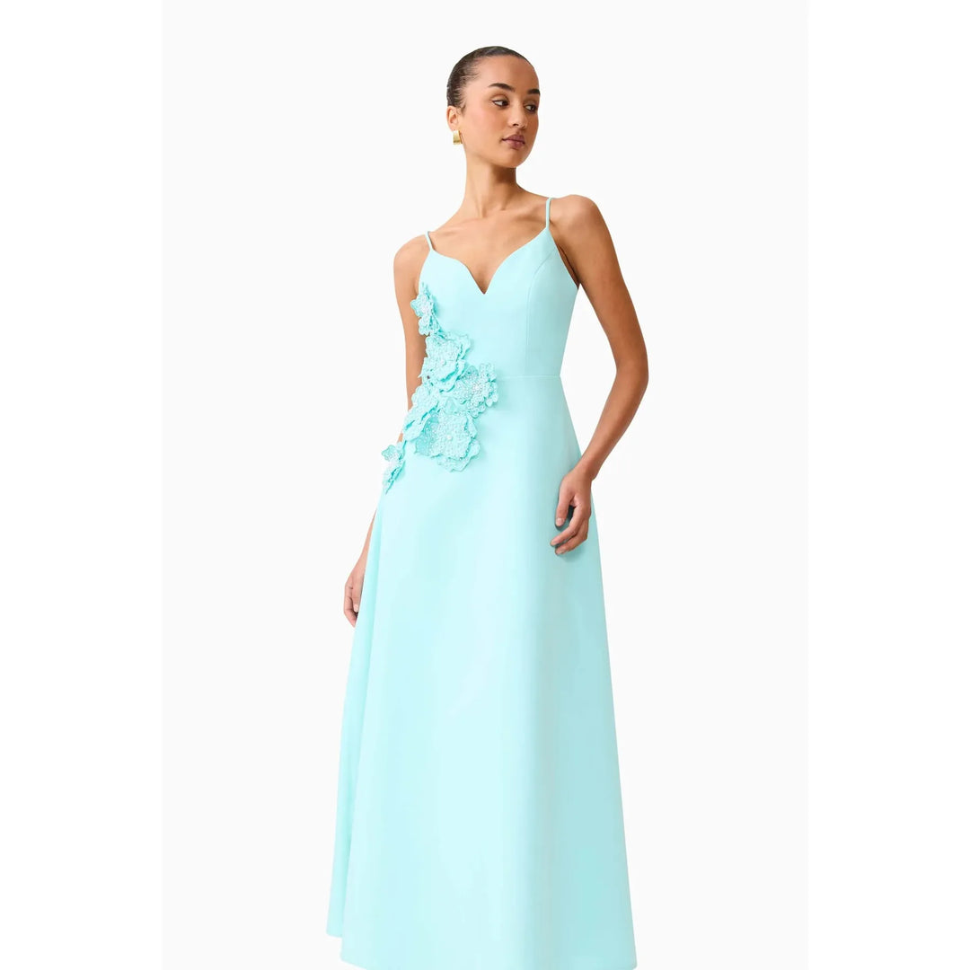{EVENING WEAR} - Premium {FORMALS} - Shop now at {ALINA COLLECTIONS}