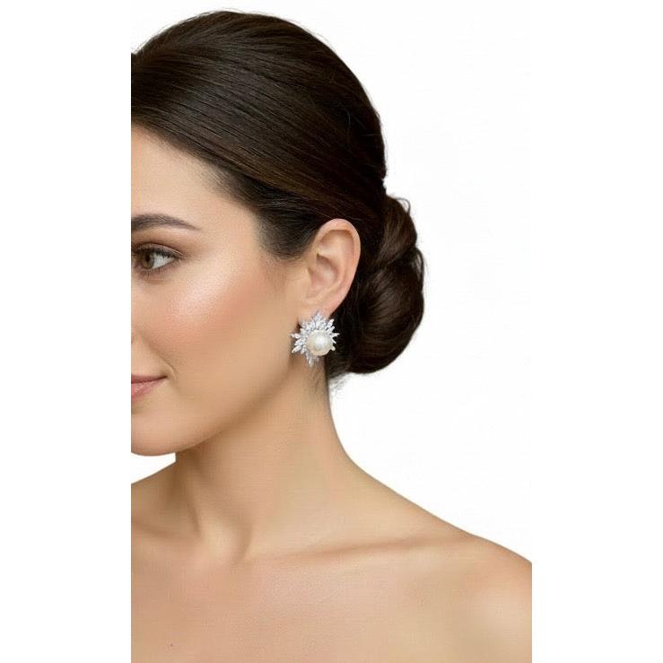 {EVENING WEAR} - Premium {FORMALS} - Shop now at {ALINA COLLECTIONS}