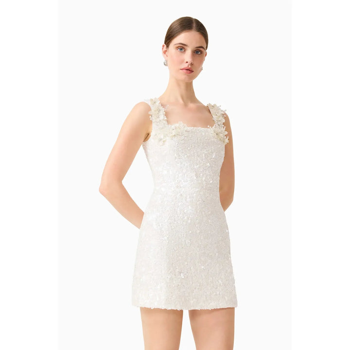 {EVENING WEAR} - Premium {FORMALS} - Shop now at {ALINA COLLECTIONS}