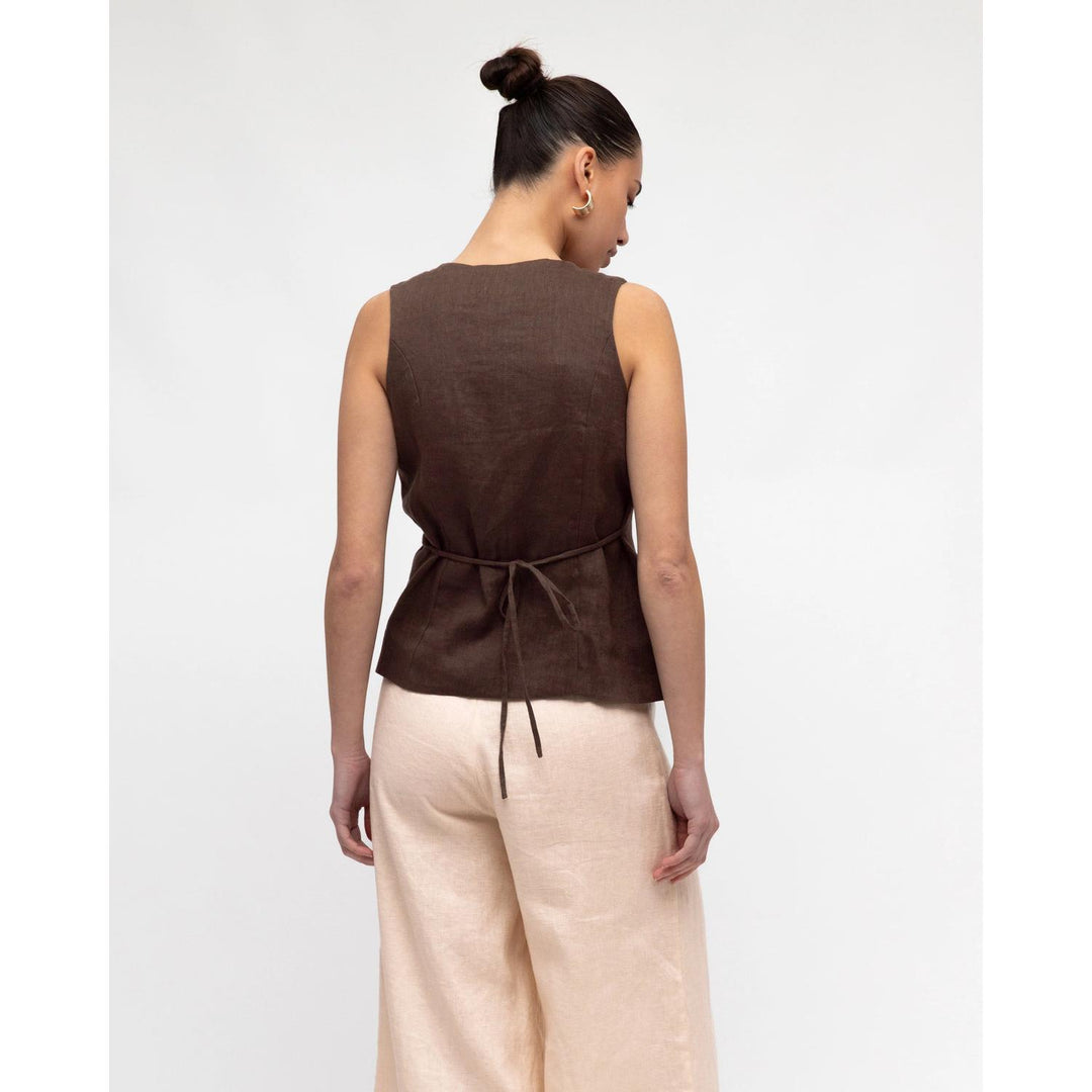 {EVENING WEAR} - Premium {FORMALS} - Shop now at {ALINA COLLECTIONS}