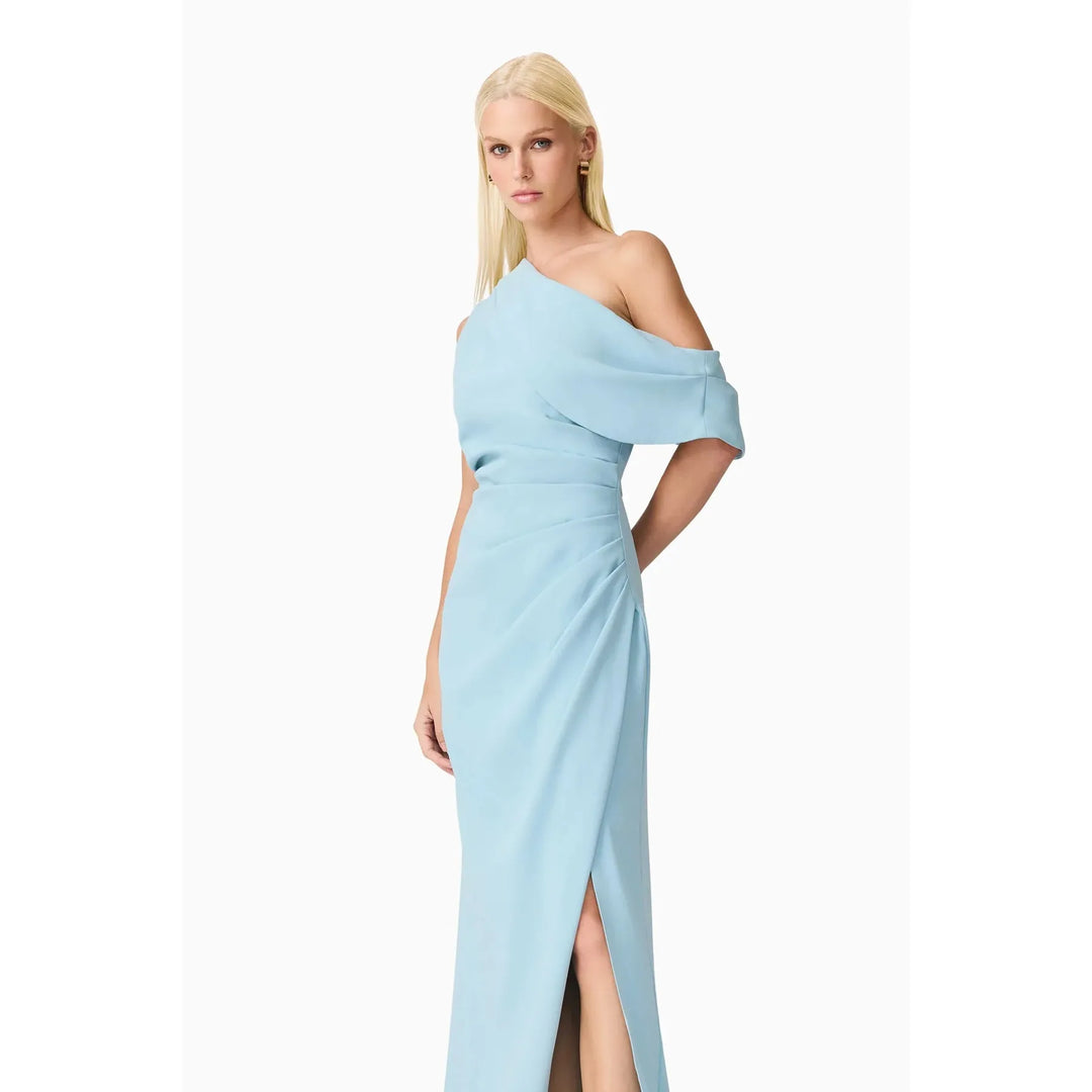 {EVENING WEAR} - Premium {FORMALS} - Shop now at {ALINA COLLECTIONS}
