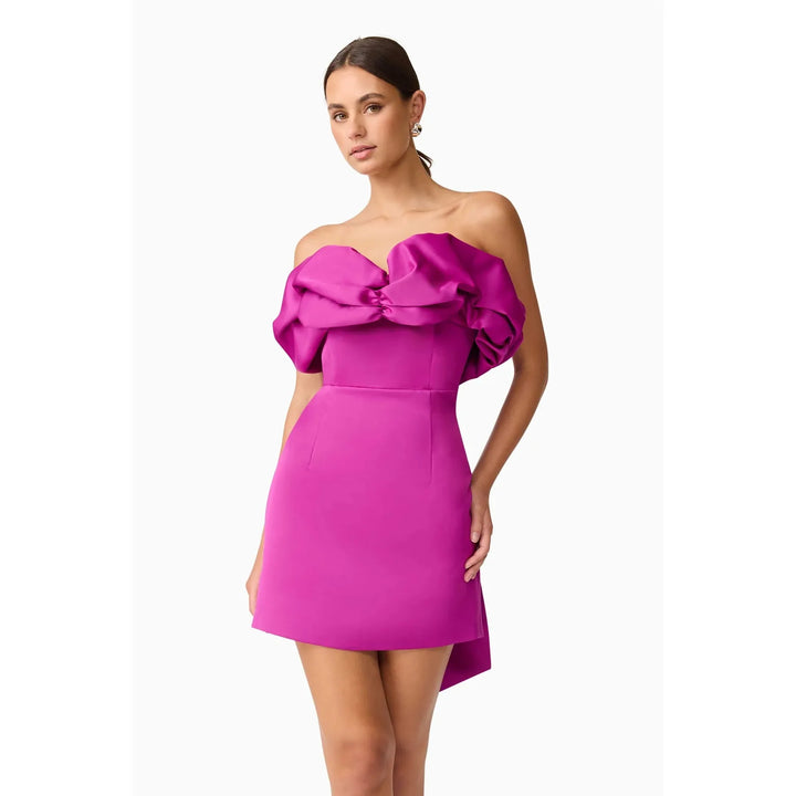 {EVENING WEAR} - Premium {FORMALS} - Shop now at {ALINA COLLECTIONS}