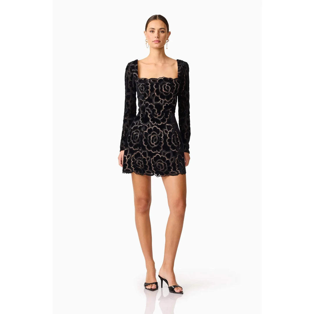 {EVENING WEAR} - Premium {FORMALS} - Shop now at {ALINA COLLECTIONS}